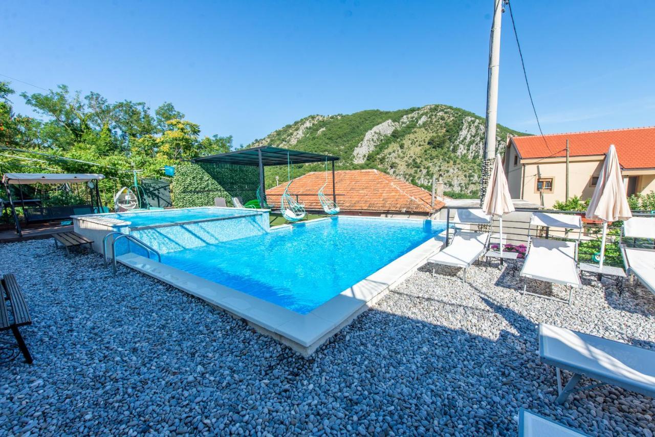 Apartments Golden View Kotor Exterior foto