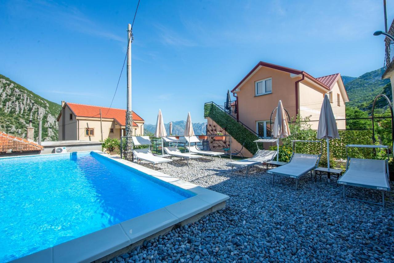 Apartments Golden View Kotor Exterior foto